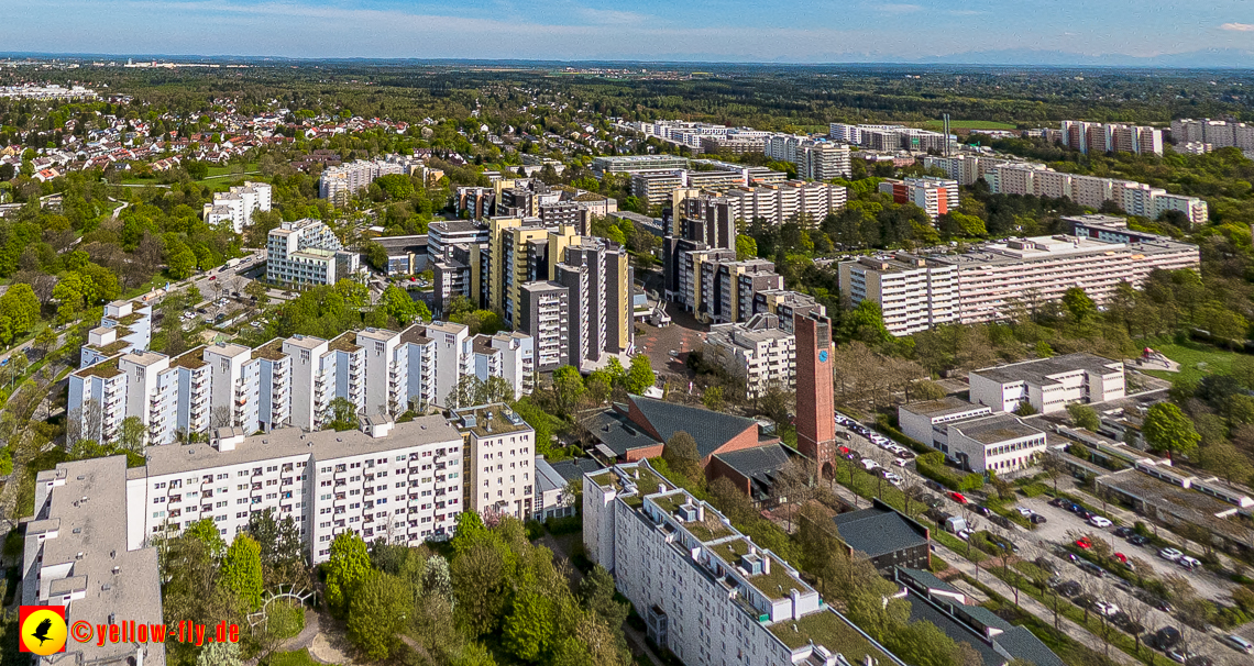 04.05.2023 - Luftbilder vom Marx-Zentrum uns seiner Umgebung in Neuperlach